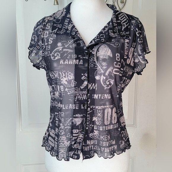 Social Collision Tops - Social Collision Hot Topic Newsprint Mesh Short Sleeve Top Juniors XL Black Whit